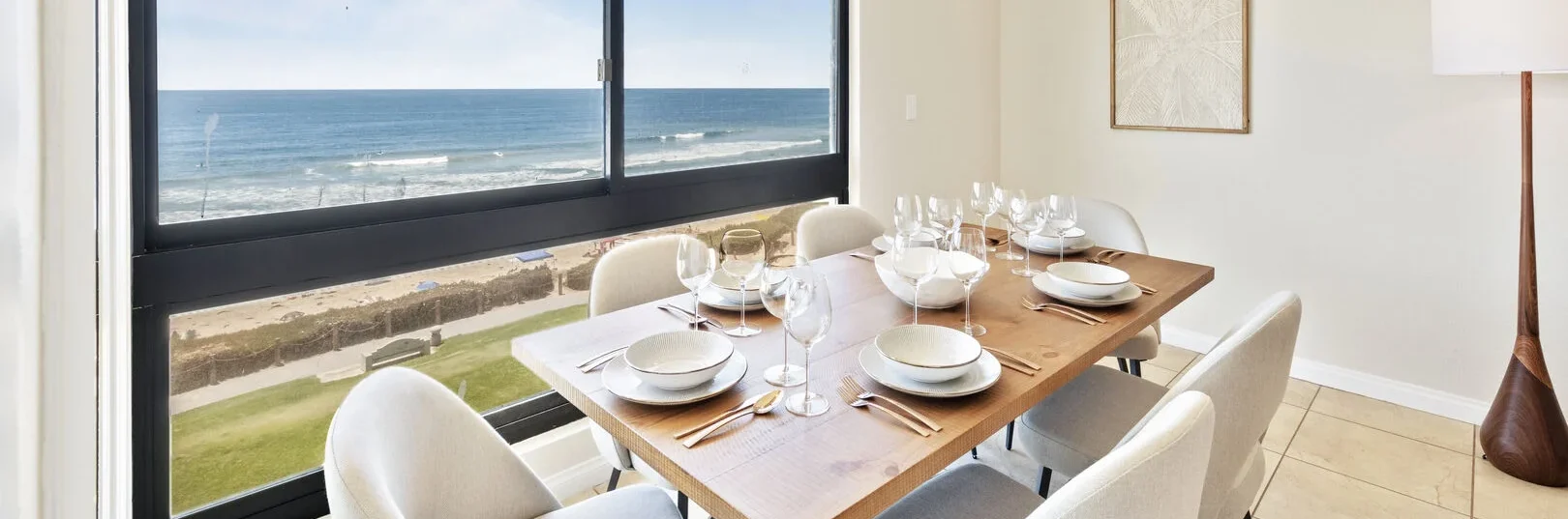 vacation rental dinning area