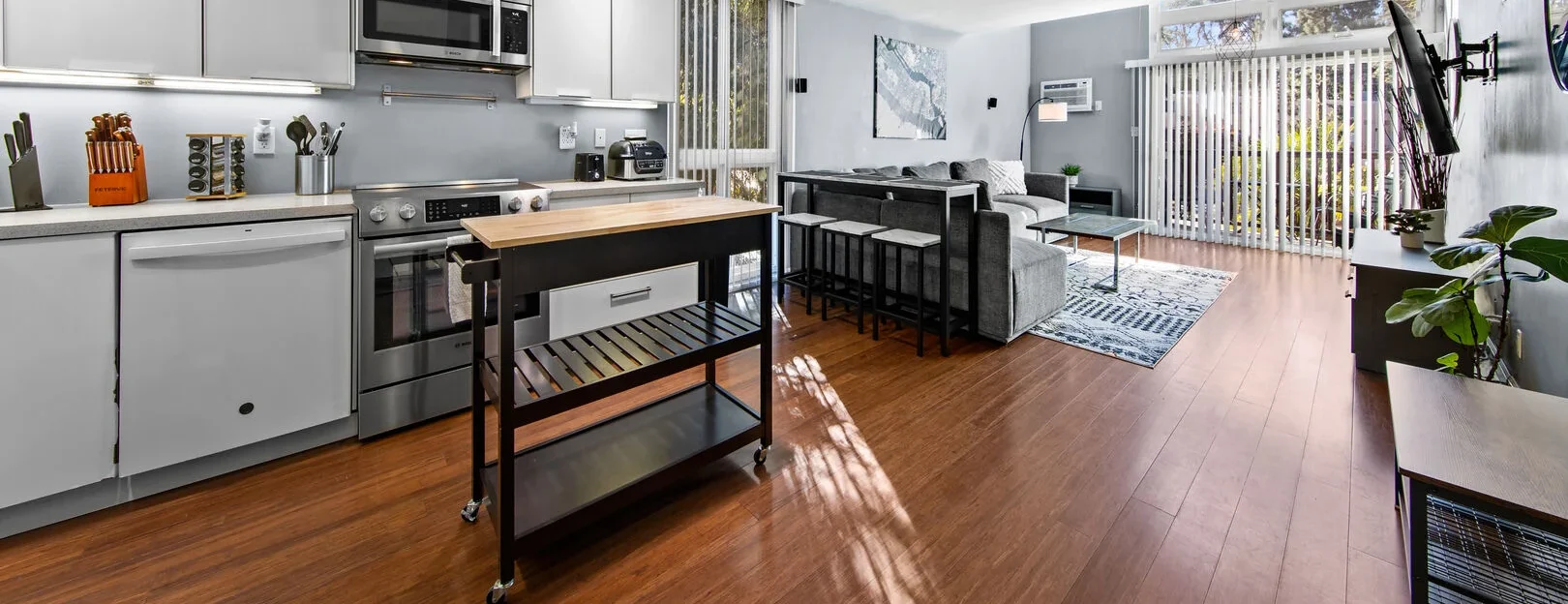 vacation rental kitchen